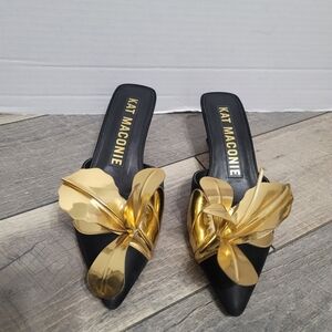 Kat Maconie Arti Mule Heels  Black and Gold Women's Size 8 Pointed Toe 3D Flower